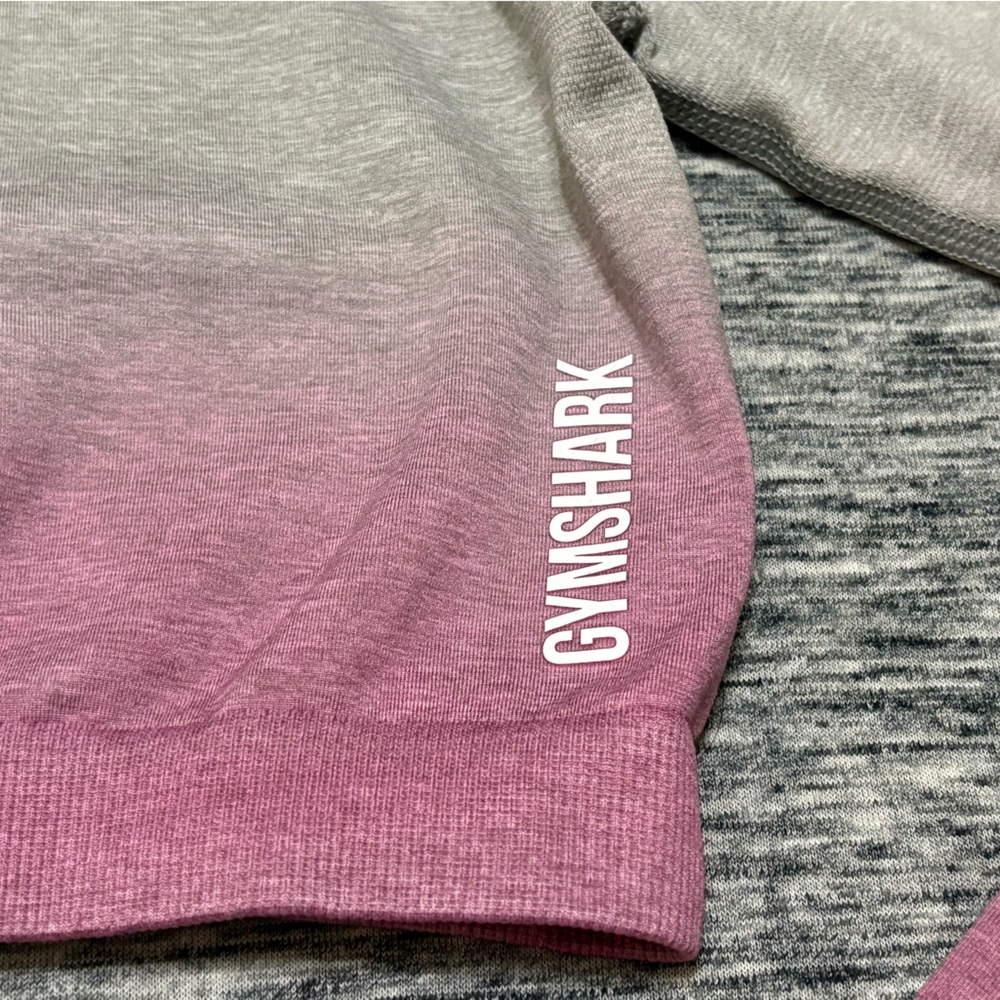 Gymshark Gray and Pink Ombre Cropped Workout Top Size Small - Picture 2 of 5